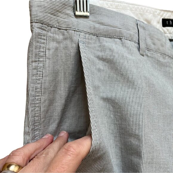 Theory Linen Pinstripe Tapered Leg Pants Mid Rise Blue White Size 31 - Picture 5 of 9